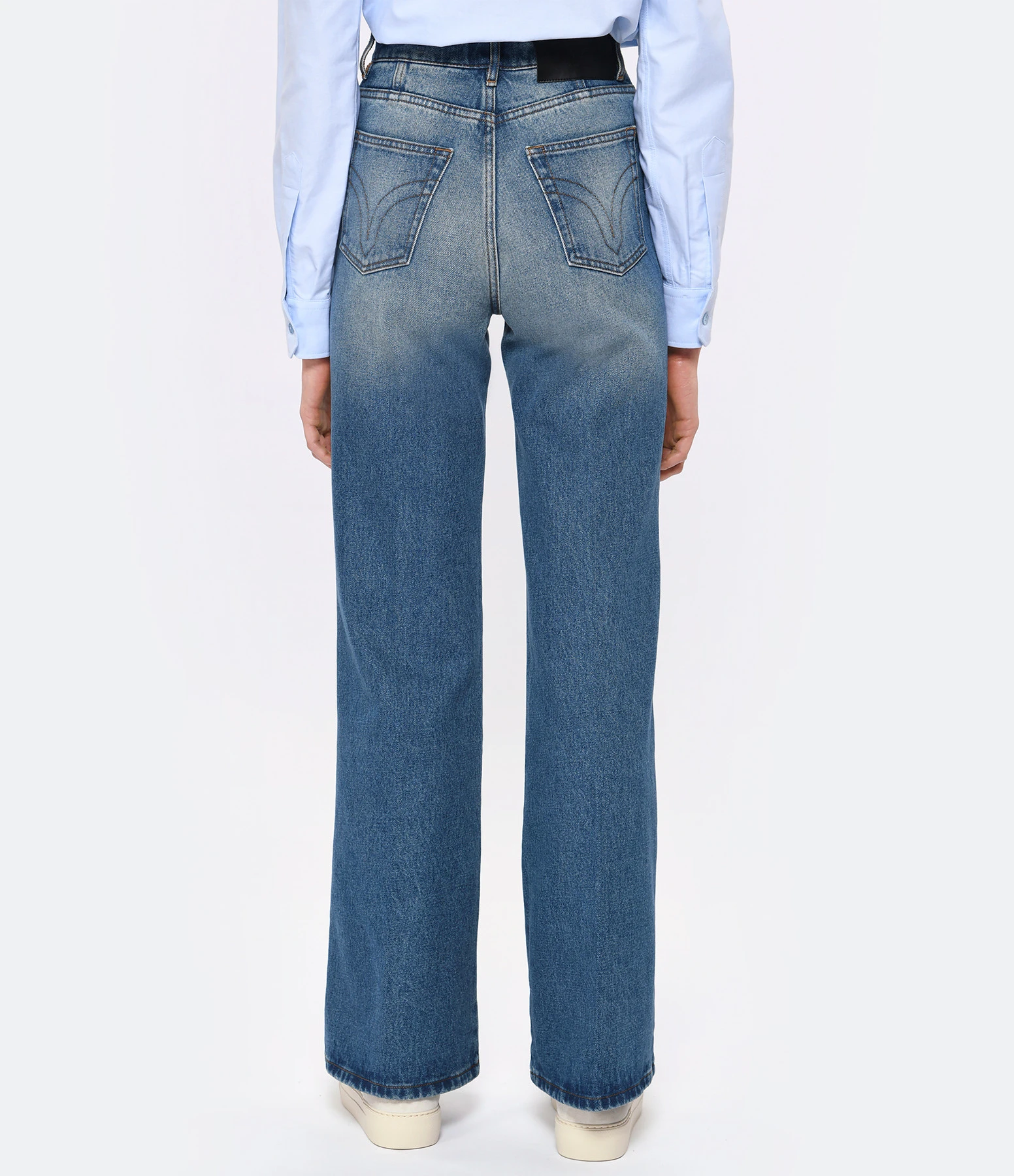 AMI Paris Jean Coton Bleu Usé 7 AMI Paris Jean Coton Bleu Usé – Image 5