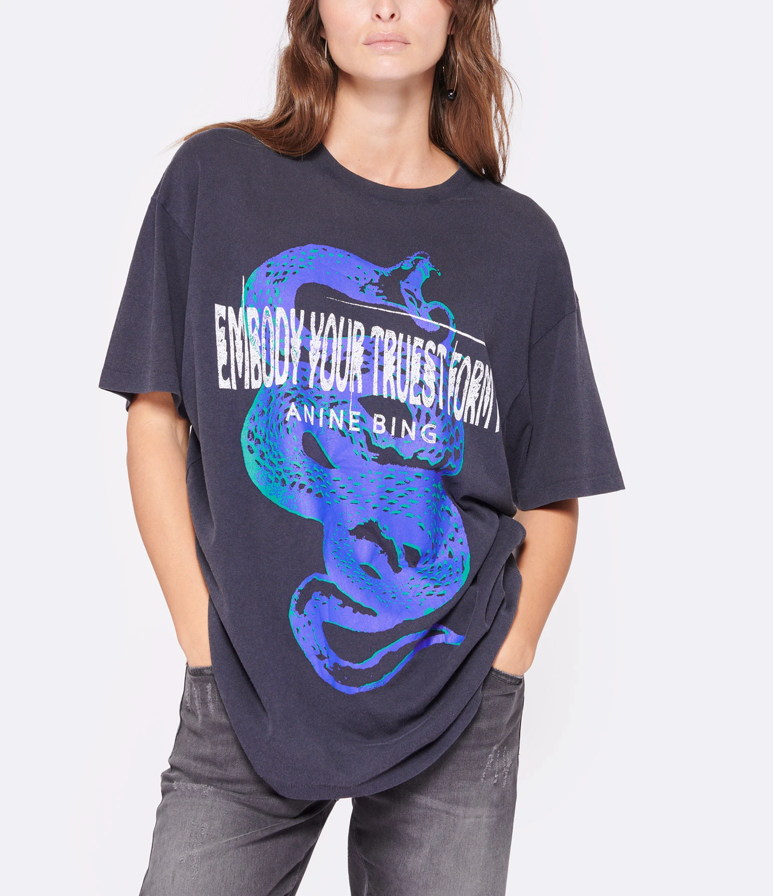 ANINE BING Tee-shirt Walker Coton Noir Délavé 5 ANINE BING Tee-shirt Walker Coton Noir Délavé – Image 3