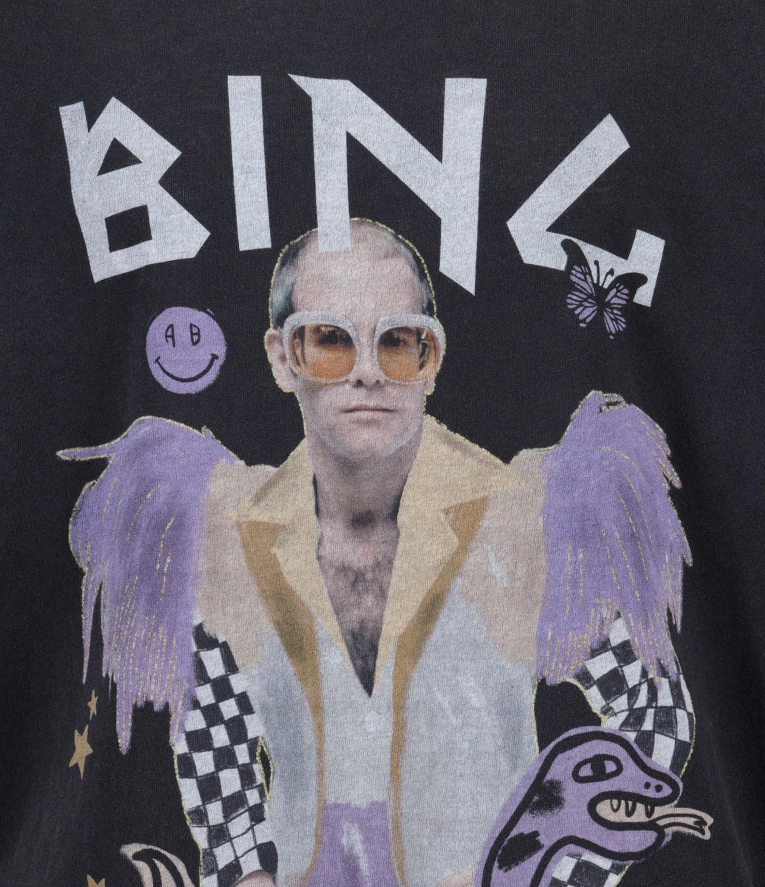 Tee-shirt Lili Elton John Coton Noir Délavé, Collaboration Anine Bing X Terry O'Neill X IScreamColour 4 Tee-shirt Lili Elton John Coton Noir Délavé, Collaboration Anine Bing X Terry O'Neill X IScreamColour – Image 2