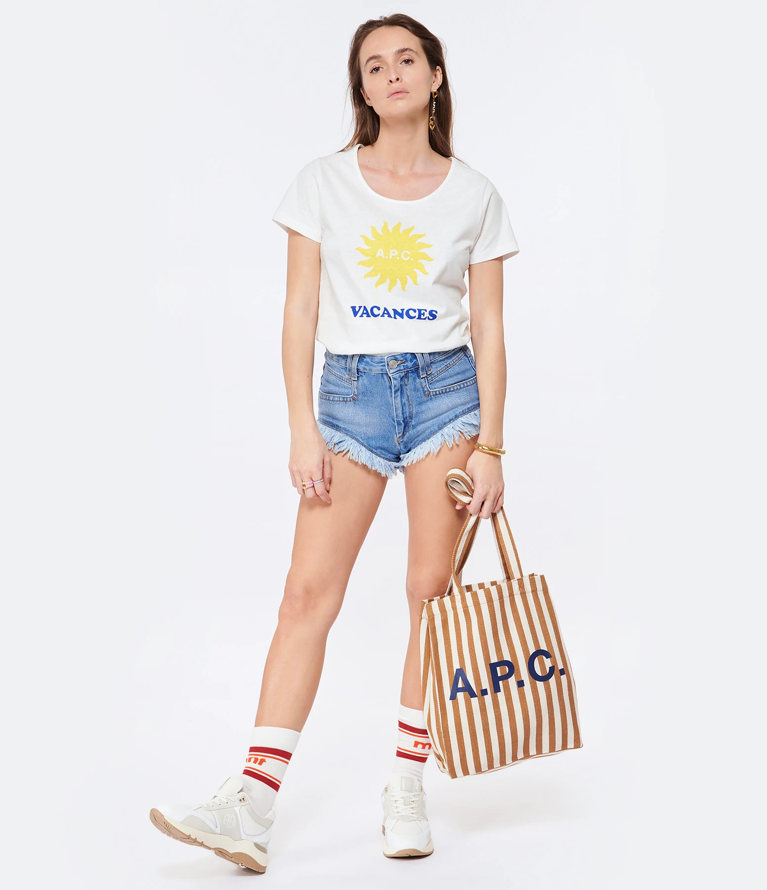 A.P.C. Tee-Shirt Vacances F Coton Blanc 6 A.P.C. Tee-Shirt Vacances F Coton Blanc – Image 4