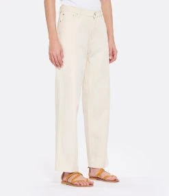 A.P.C. Jean New Sailor Denim Écru 10 A.P.C. Jean New Sailor Denim Écru -ANINE BING Boutique apcco look20230203 428