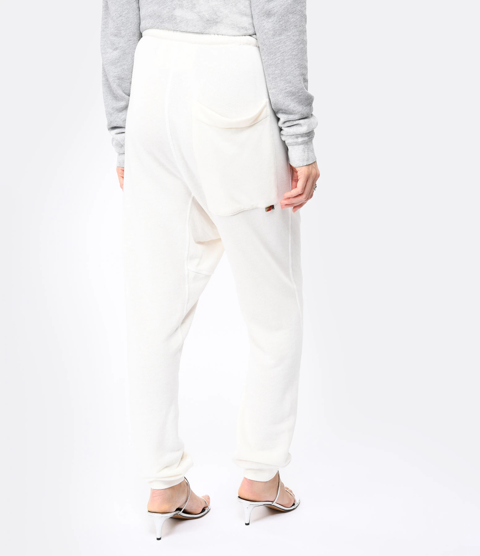 FREECITY Jogging Superfluff Poches Creamy Yum 7 FREECITY Jogging Superfluff Poches Creamy Yum – Image 5