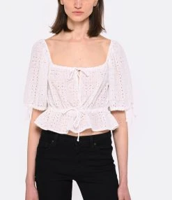 Ganni Top Court Broderie Anglaise Coton Organique Blanc -ANINE BING Boutique ganni look20230223 86
