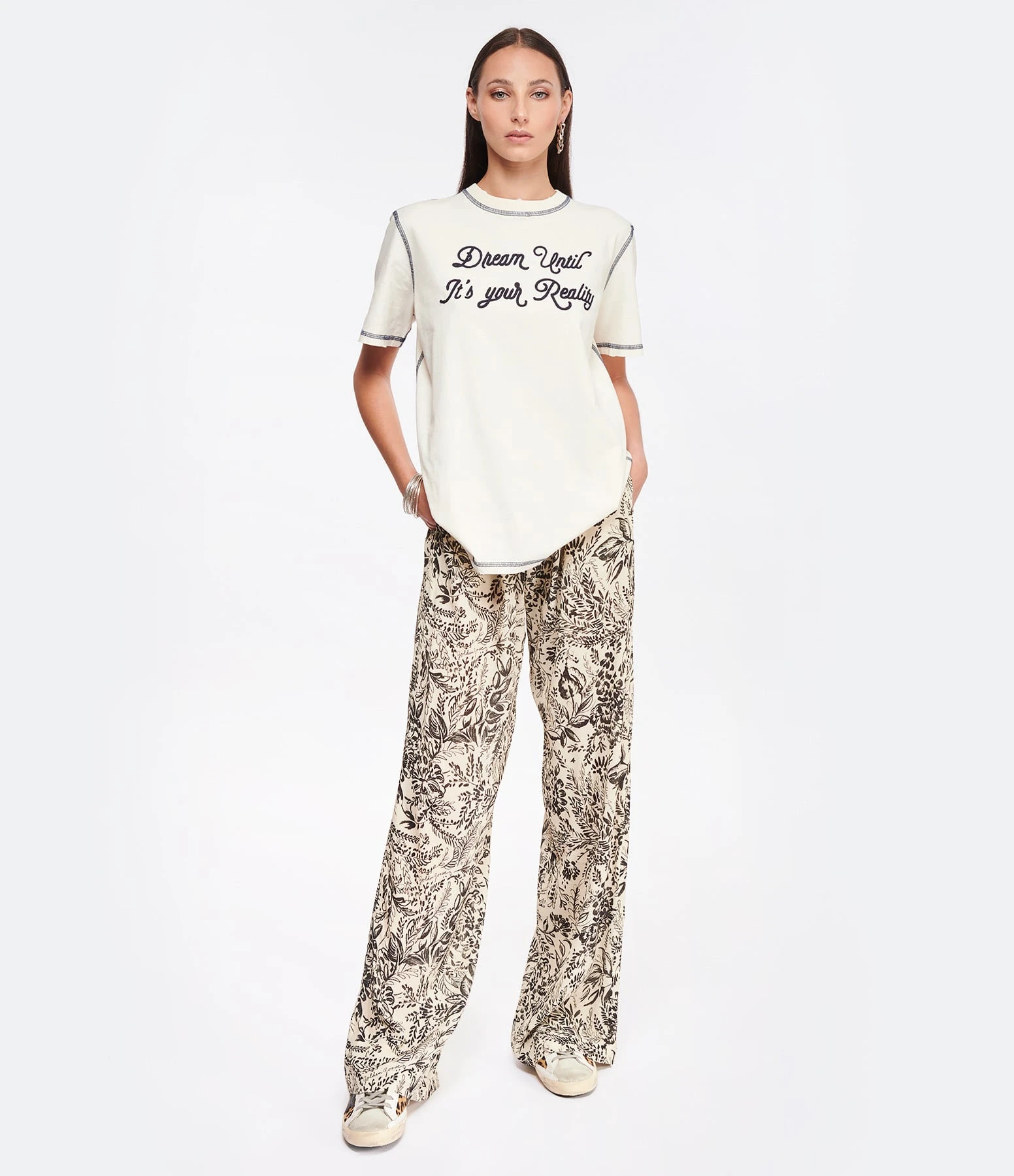 Golden Goose Tee-shirt Journey Regular Coton Écru 6 Golden Goose Tee-shirt Journey Regular Coton Écru – Image 4