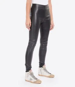 Joseph Pantalon Legging Cuir Noir -ANINE BING Boutique josep look20220629 272