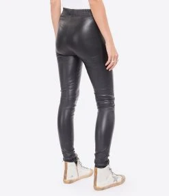 Joseph Pantalon Legging Cuir Noir -ANINE BING Boutique josep look20220629 274