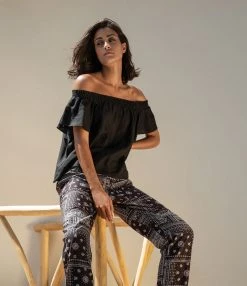 JEANNE VOULAND Top Daisie Bardot Lin Lavé Noir -ANINE BING Boutique jvoul look20210804 5 1