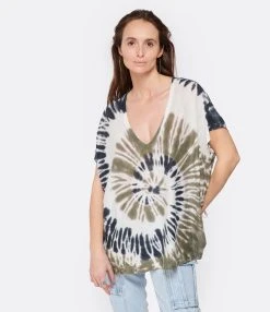 Kujten Top Col V Nola Sunny Lin Kaki Foncé -ANINE BING Boutique kujte look20230126 534