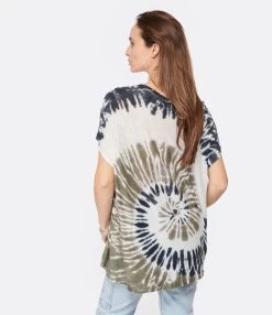 Kujten Top Col V Nola Sunny Lin Kaki Foncé -ANINE BING Boutique kujte look20230126 535