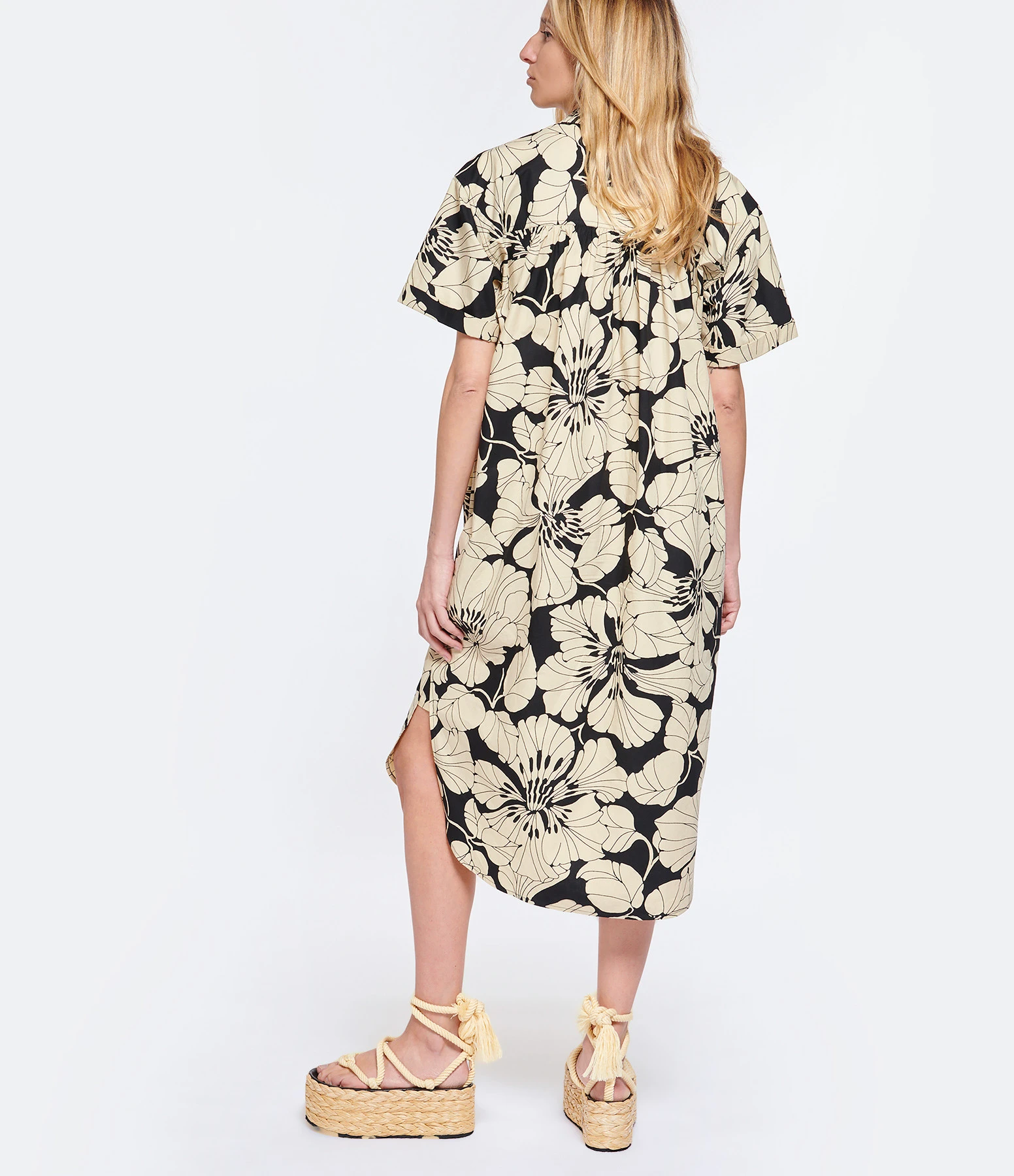 Laurence Bras Robe Aloo Coton Imprimé Beige Noir 6 Laurence Bras Robe Aloo Coton Imprimé Beige Noir – Image 4