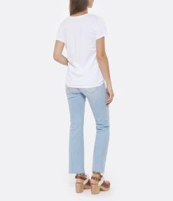 Tee-shirt Lulli Marseille Col V Coton Bio Blanc, Collaboration Jeanne Vouland X Lulli 9 Tee-shirt Lulli Marseille Col V Coton Bio Blanc, Collaboration Jeanne Vouland X Lulli -ANINE BING Boutique lulli look20220712 241