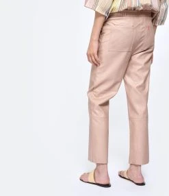 MAEVY MOUVEMENT LIBRE Pantalon Pantavegan Cuir Vegan Opale 11 MAEVY MOUVEMENT LIBRE Pantalon Pantavegan Cuir Vegan Opale -ANINE BING Boutique maevy look20230222 353