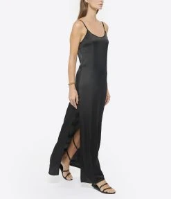 MAISON SAINT JULIEN Robe Rio Longue Noir -ANINE BING Boutique maiso look20220615 68