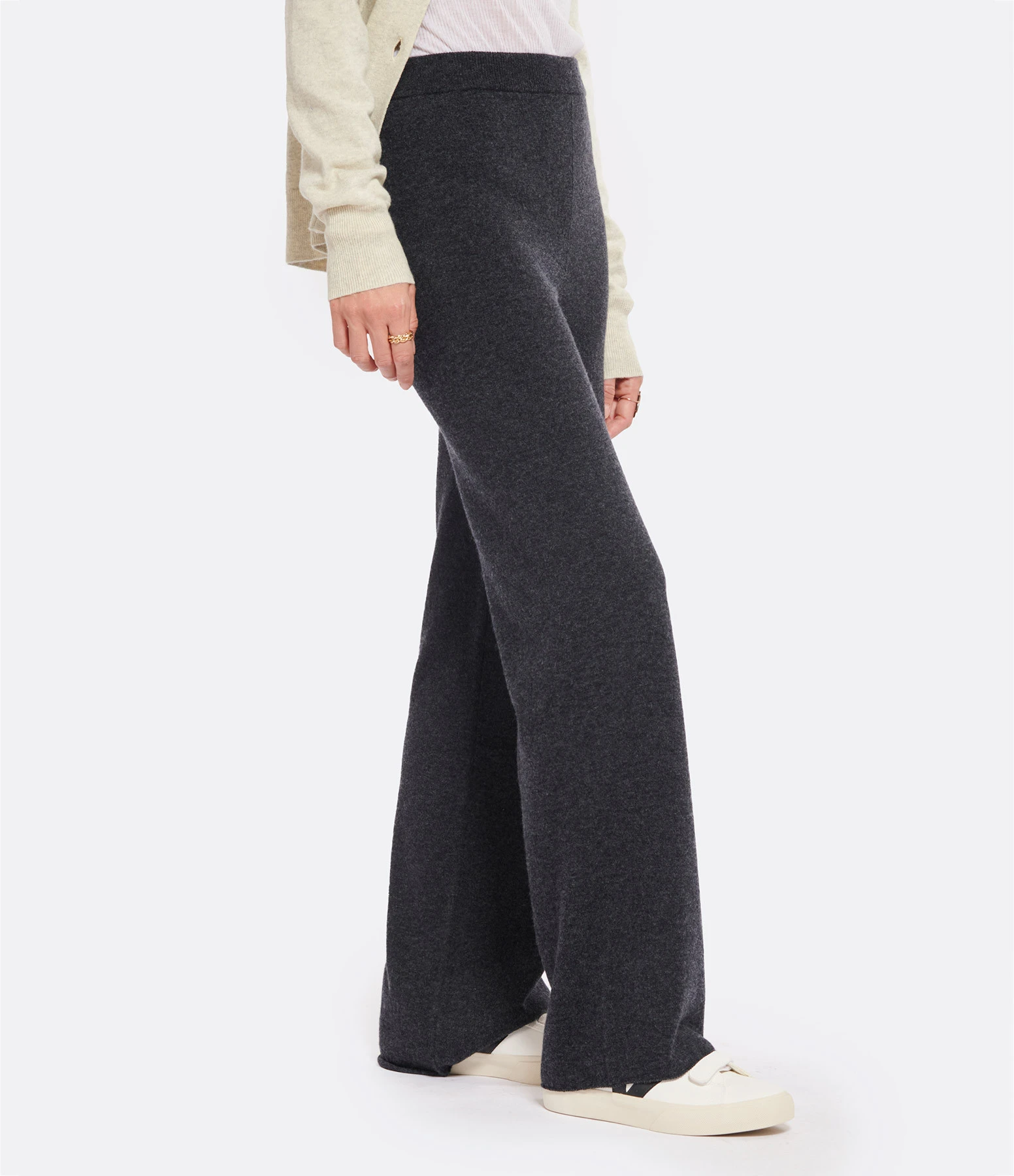 MAJESTIC FILATURES Pantalon Laine Cachemire Anthracite Chiné 6 MAJESTIC FILATURES Pantalon Laine Cachemire Anthracite Chiné – Image 4