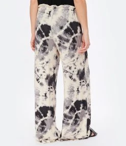 MAJESTIC FILATURES Pantalon Imprimé Pirate 11 MAJESTIC FILATURES Pantalon Imprimé Pirate -ANINE BING Boutique majes look20230110 234