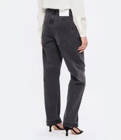 MARGAUX LONNBERG Jean Cooper Coton Noir Délavé -ANINE BING Boutique mlonn look20220719 320 1