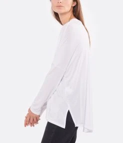 MARGAUX LONNBERG Tee-shirt Ines Blanc 10 MARGAUX LONNBERG Tee-shirt Ines Blanc -ANINE BING Boutique mlonn look20220726 353