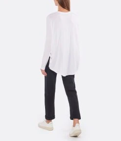 MARGAUX LONNBERG Tee-shirt Ines Blanc 12 MARGAUX LONNBERG Tee-shirt Ines Blanc -ANINE BING Boutique mlonn look20220726 359