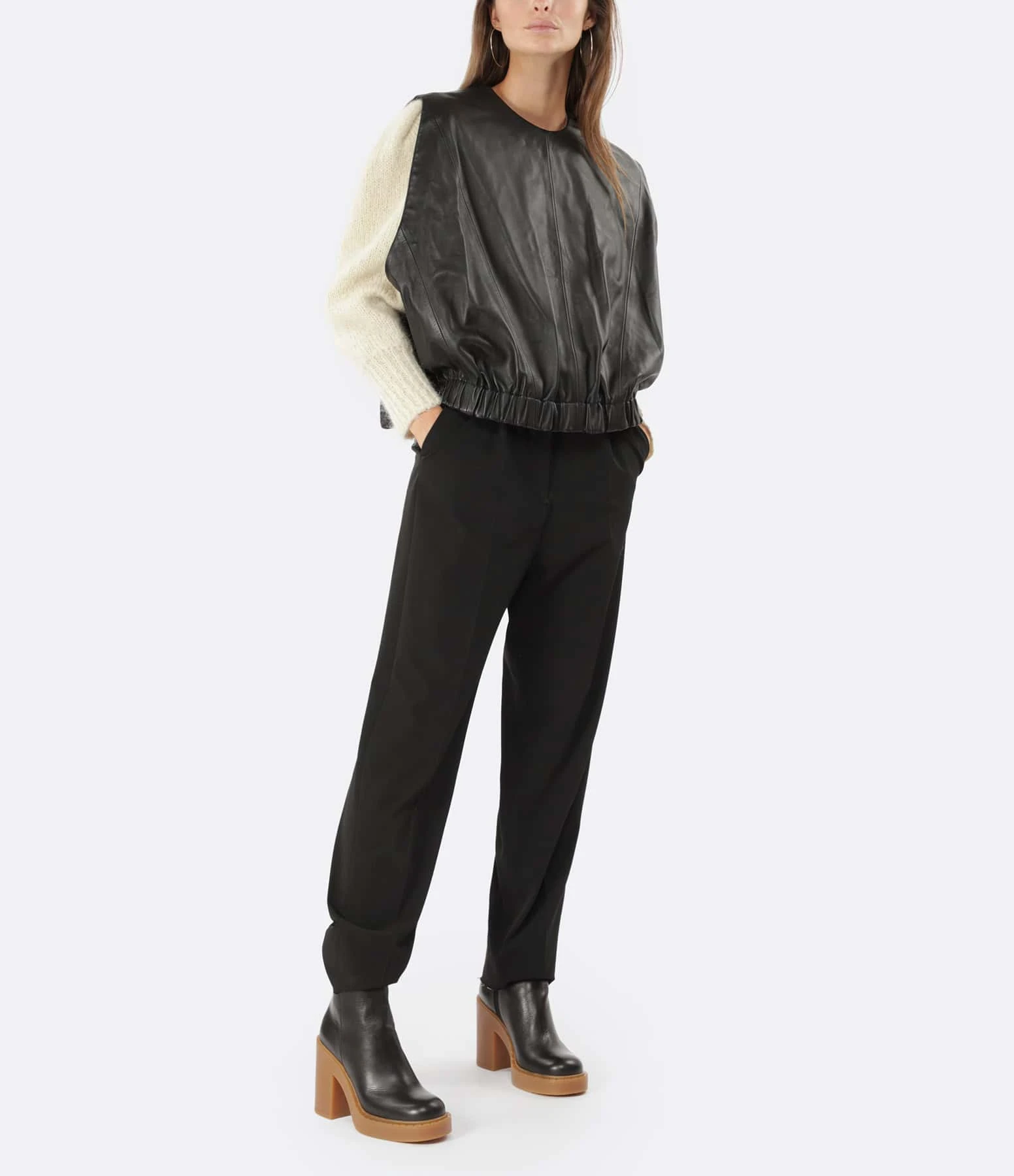 MM6 Maison Margiela Pantalon à Pinces Noir 11 MM6 Maison Margiela Pantalon à Pinces Noir – Image 9