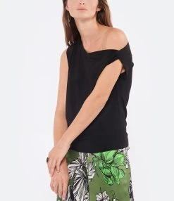 Norma Kamali Top Col Évasé Noir -ANINE BING Boutique norma look20220727 202