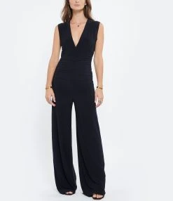 Norma Kamali Combinaison Sans Manches Bleu Nuit 8 Norma Kamali Combinaison Sans Manches Bleu Nuit -ANINE BING Boutique norma look20220801 158