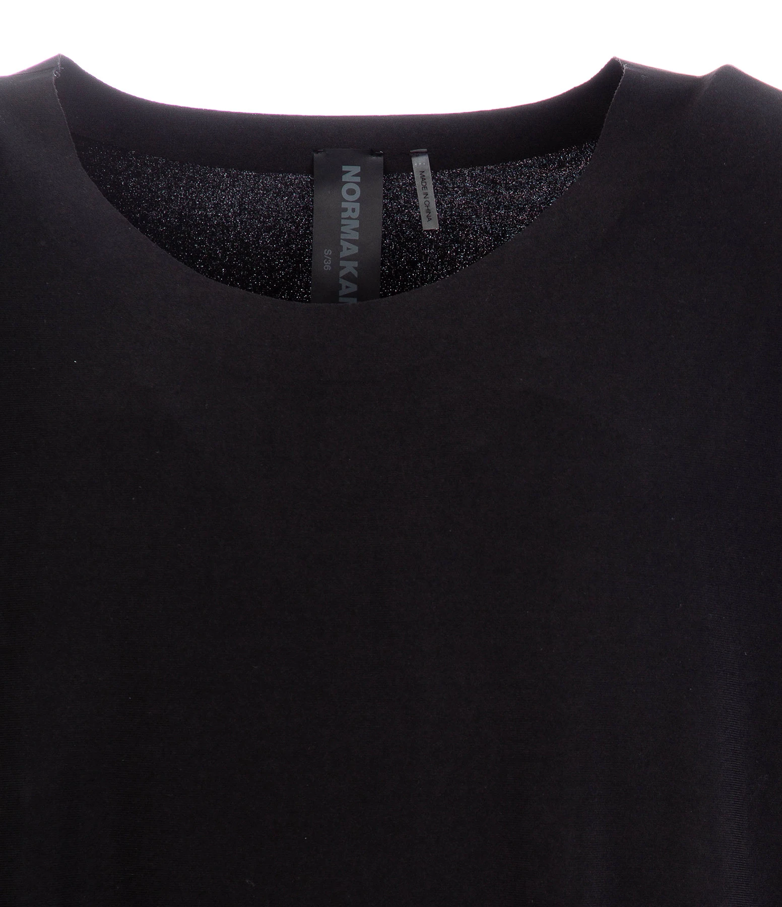 Norma Kamali Robe Tee-shirt Noir 4 Norma Kamali Robe Tee-shirt Noir – Image 2