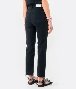 RE/DONE Jean 70s Stove Coton Noir Délavé 13 RE/DONE Jean 70s Stove Coton Noir Délavé -ANINE BING Boutique redon look20210223 226