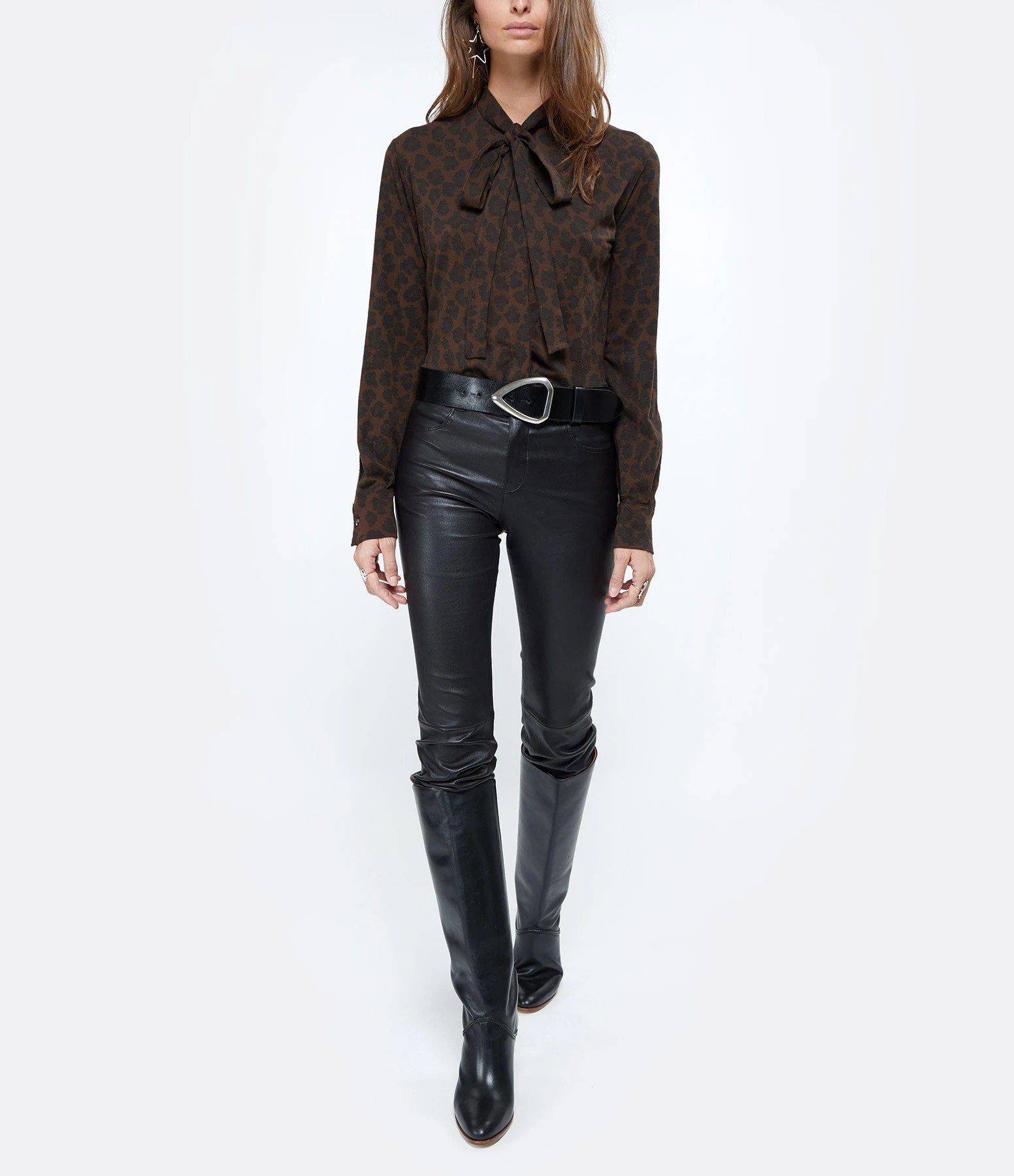 STOULS Pantalon Dean Agneau Plongé Regular Noir 8 STOULS Pantalon Dean Agneau Plongé Regular Noir – Image 6