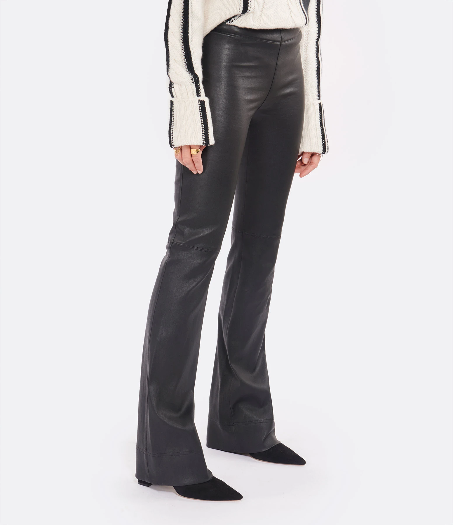 STOULS Pantalon Matt Agneau Plongé Light Noir 6 STOULS Pantalon Matt Agneau Plongé Light Noir – Image 4