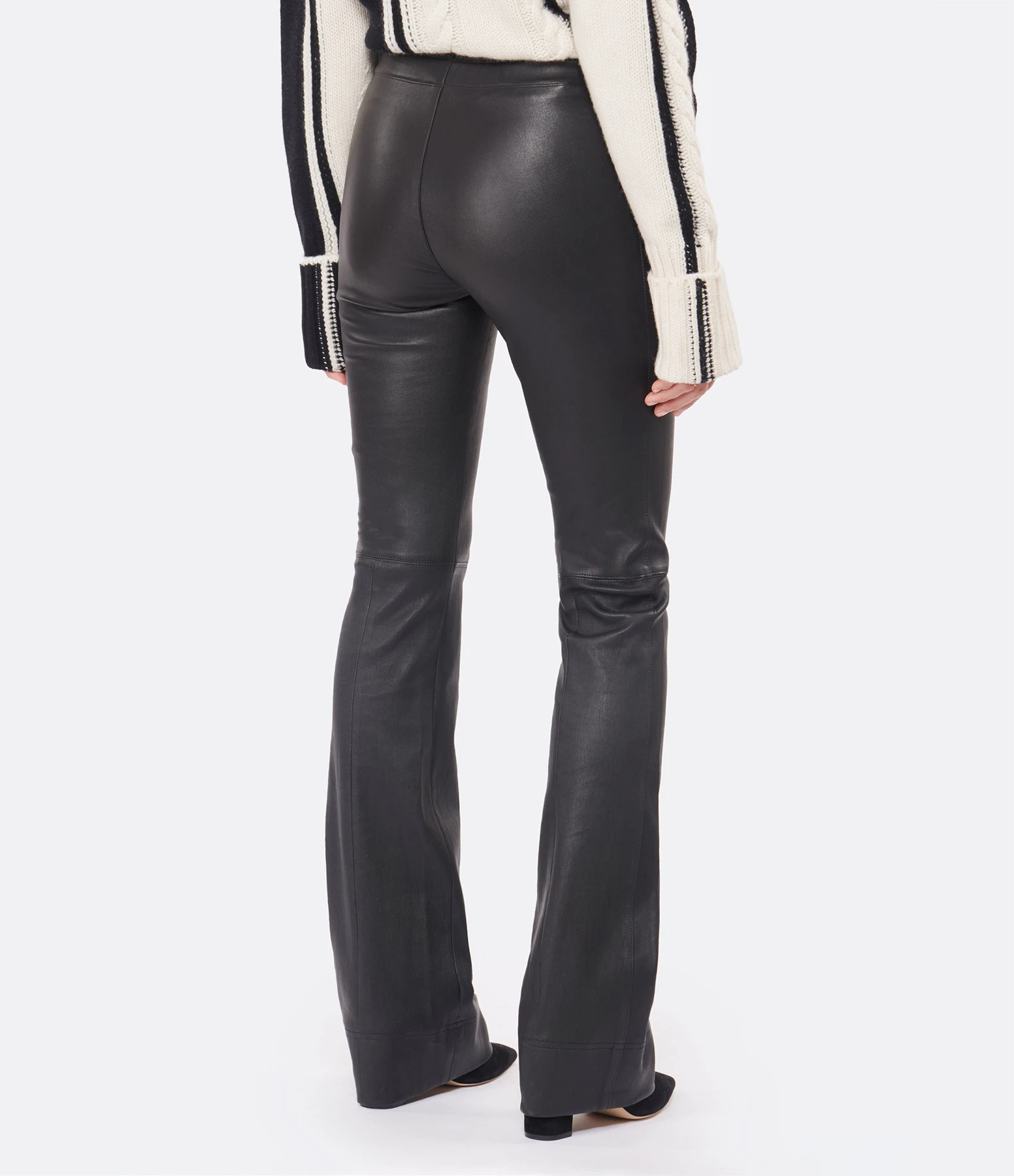 STOULS Pantalon Matt Agneau Plongé Light Noir 7 STOULS Pantalon Matt Agneau Plongé Light Noir – Image 5